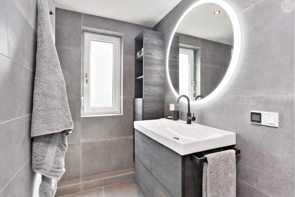 02_Beerens_Badkamer_Grijs_Lemmen-1600×1067