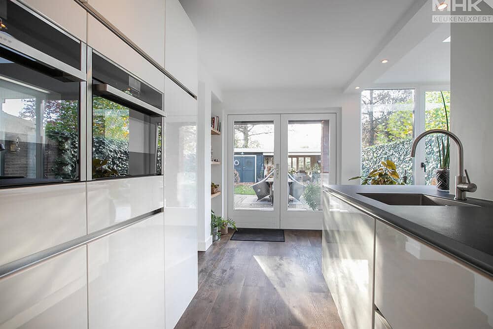 07_Beerens_Keuken_Eiland_Wit_Halbeek