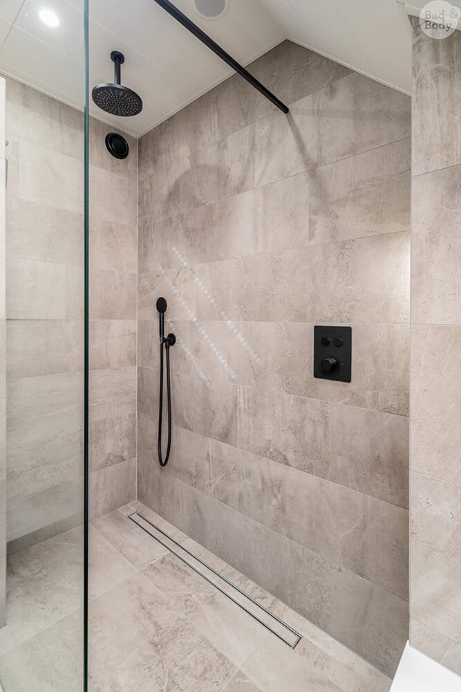 11_2020_Beerens_Stawniak_Grijs_Badkamer_L_HR