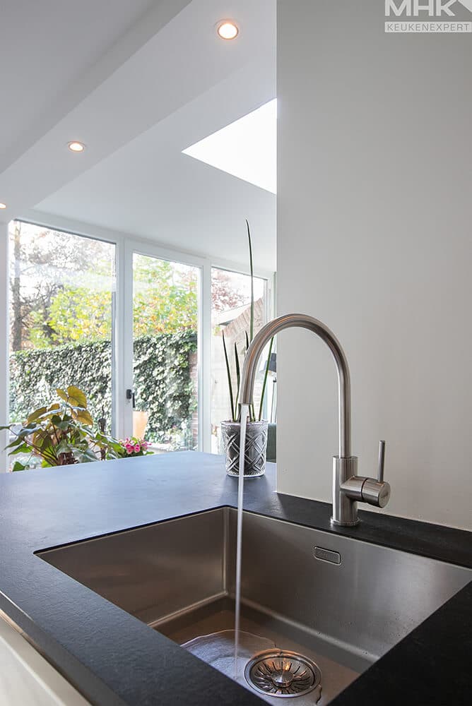 14_Beerens_Keuken_Eiland_Wit_Halbeek